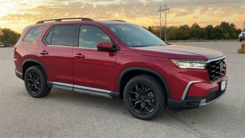 2025 Honda Pilot Touring 8-Passenger