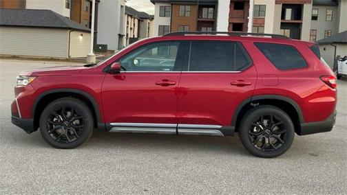 2025 Honda Pilot Touring 8-Passenger