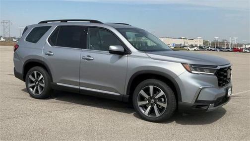 2025 Honda Pilot Touring 8-Passenger