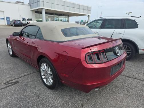 2014 Ford Mustang V6 Premium