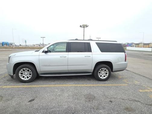 2016 GMC Yukon XL SLE