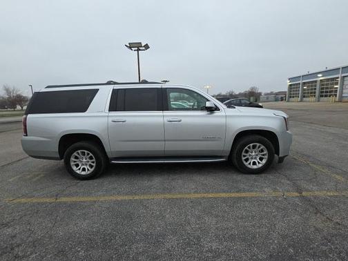 2016 GMC Yukon XL SLE