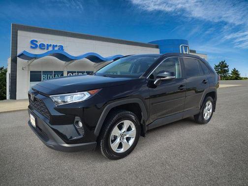 Midnight Black Metallic 2021 Toyota RAV4 XLE