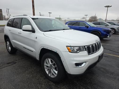 2017 Jeep Grand Cherokee Laredo