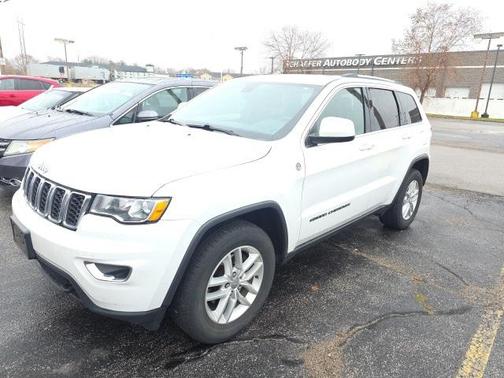 2017 Jeep Grand Cherokee Laredo