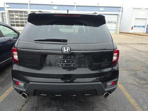2024 Honda Passport AWD Black