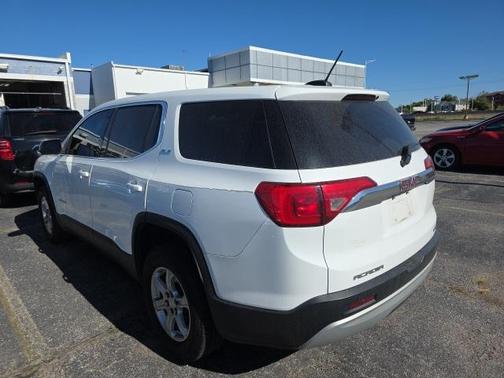 2018 GMC Acadia SLE-1