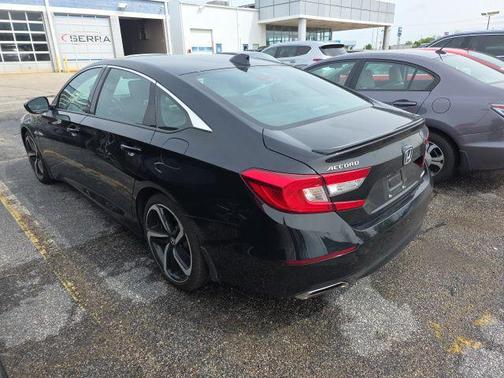 Crystal Black Pearl 2021 Honda Accord Sport 1.5T