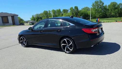 Crystal Black Pearl 2021 Honda Accord Sport 1.5T