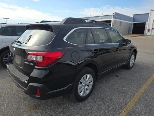 2019 Subaru Outback 2.5i