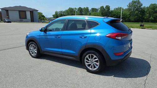Caribbean Blue 2016 Hyundai TUCSON SE