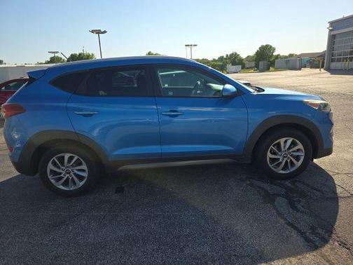 Caribbean Blue 2016 Hyundai TUCSON SE