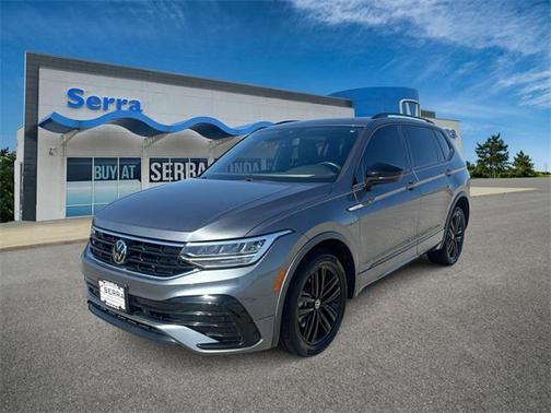 2022 Volkswagen Tiguan 2.0T SE R-Line Black