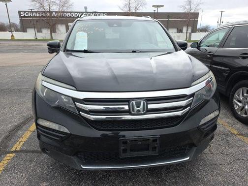 Crystal Black Pearl 2016 Honda Pilot Touring