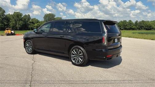 2022 Cadillac Escalade ESV Sport