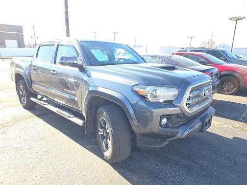 2017 Toyota Tacoma TRD Sport