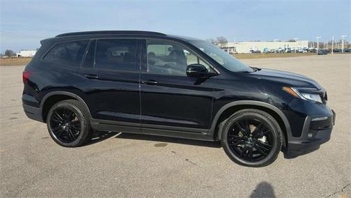 2021 Honda Pilot AWD Black Edition