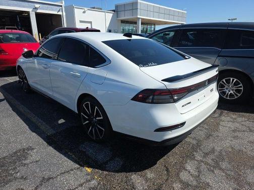 Platinum White Pearl 2026 Honda Accord Hybrid Touring