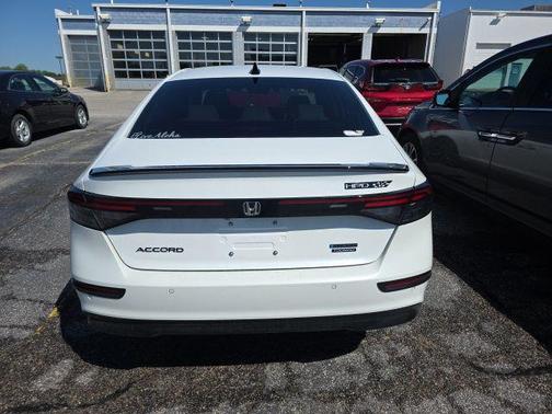 Platinum White Pearl 2026 Honda Accord Hybrid Touring