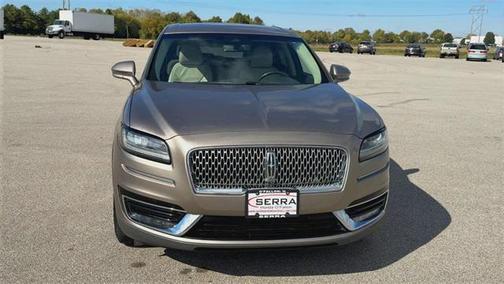 2019 Lincoln Nautilus Select
