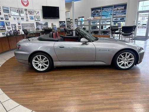 2005 Honda S2000 Base