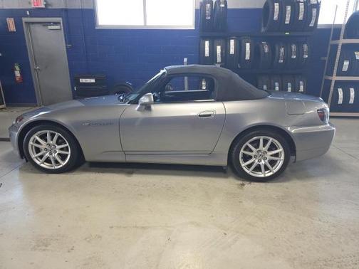 2005 Honda S2000 Base