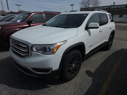 Summit White 2018 GMC Acadia SLT-1