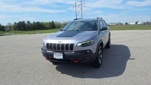 2020 Jeep Cherokee Trailhawk