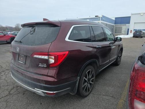 2022 Honda Pilot AWD Elite
