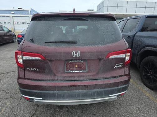 2022 Honda Pilot AWD Elite