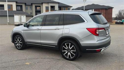 2020 Honda Pilot Touring 8-Passenger