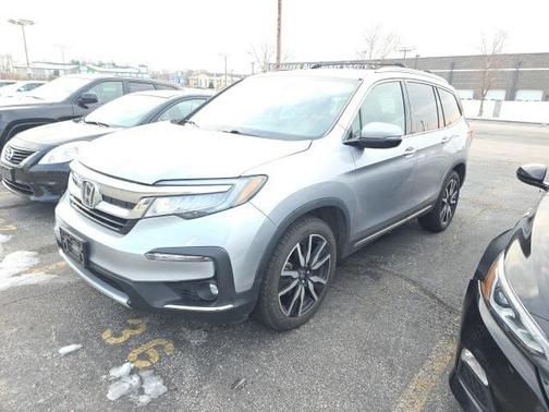 2020 Honda Pilot Touring 8-Passenger