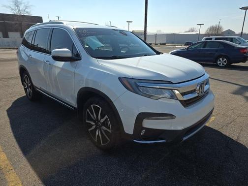 2021 Honda Pilot Touring 8-Passenger