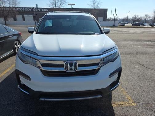 2021 Honda Pilot Touring 8-Passenger