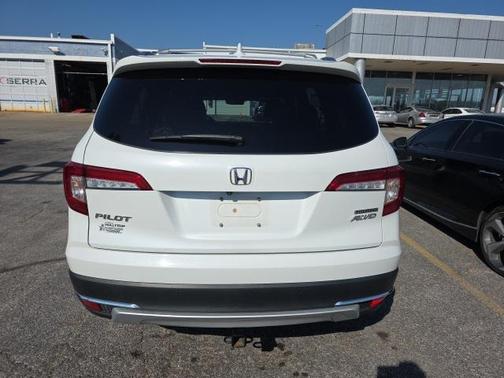 2021 Honda Pilot Touring 8-Passenger
