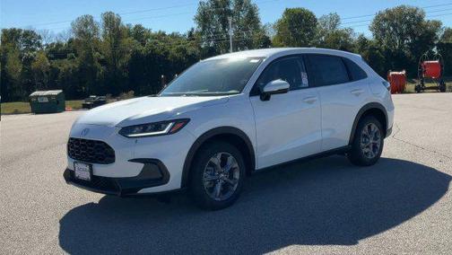 Platinum White Pearl 2027 Honda HR-V LX