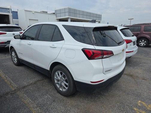 2023 Chevrolet Equinox LS