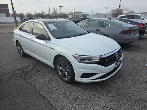 2019 Volkswagen Jetta 1.4T R-Line