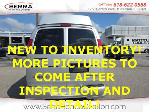 2004 Chevrolet Express 1500 Base