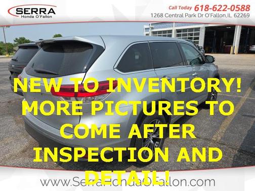 2017 Toyota Highlander LE I4