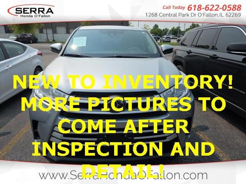 2017 Toyota Highlander LE I4