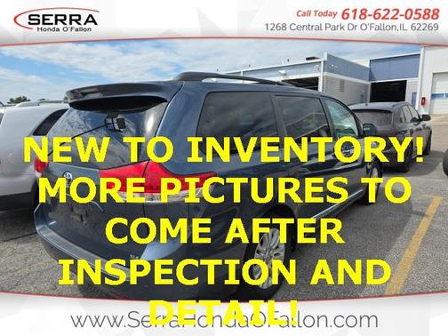 2013 Toyota Sienna XLE