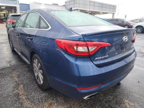 2015 Hyundai SONATA Sport