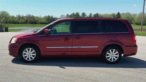 2014 Chrysler Town & Country Touring