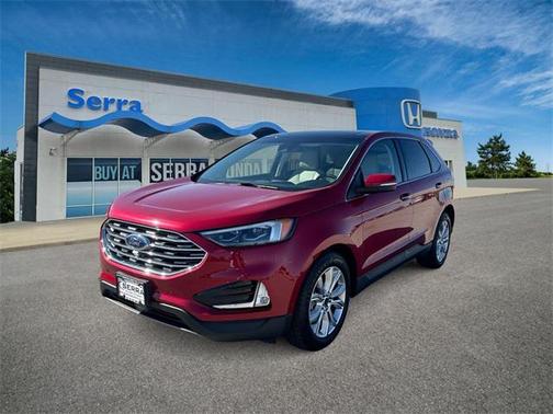 2020 Ford Edge Titanium