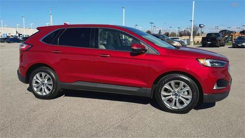 2020 Ford Edge Titanium
