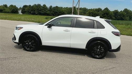 2025 Honda HR-V 2WD Sport