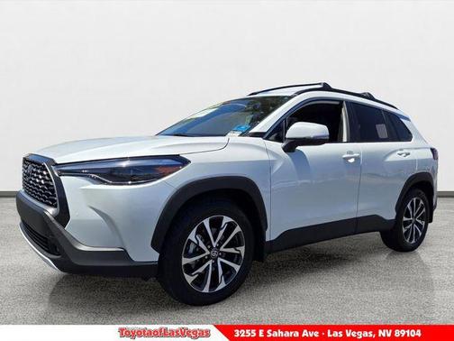 Wind Chill Pearl 2024 Toyota Corolla Cross XLE
