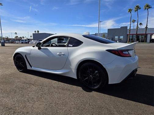 2025 Toyota GR86 Premium