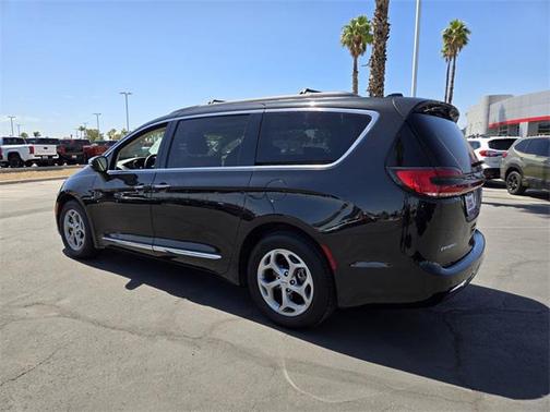 2023 Chrysler Pacifica Limited